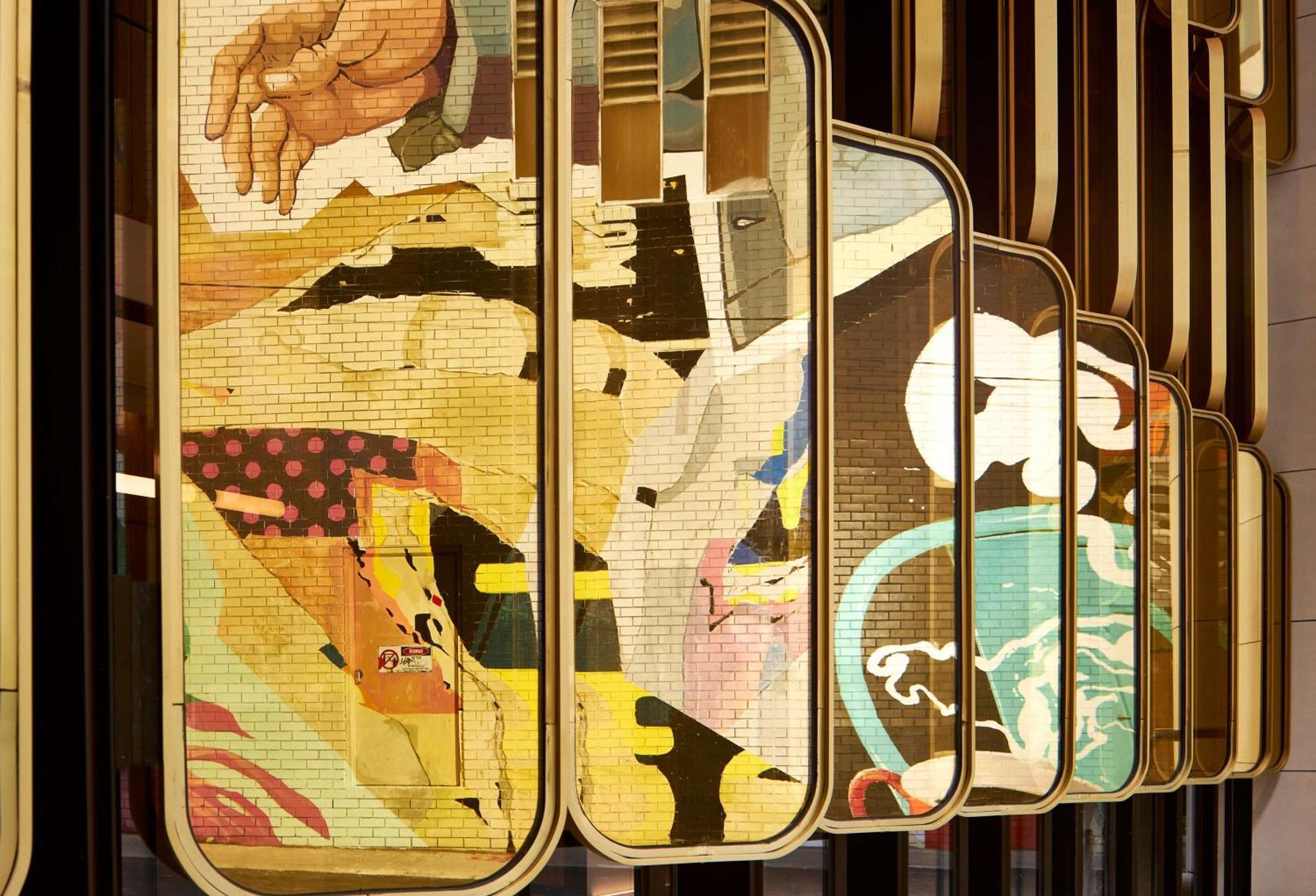 Hilton Melbourne Little Queen Street Екстериор снимка The 1960s mural