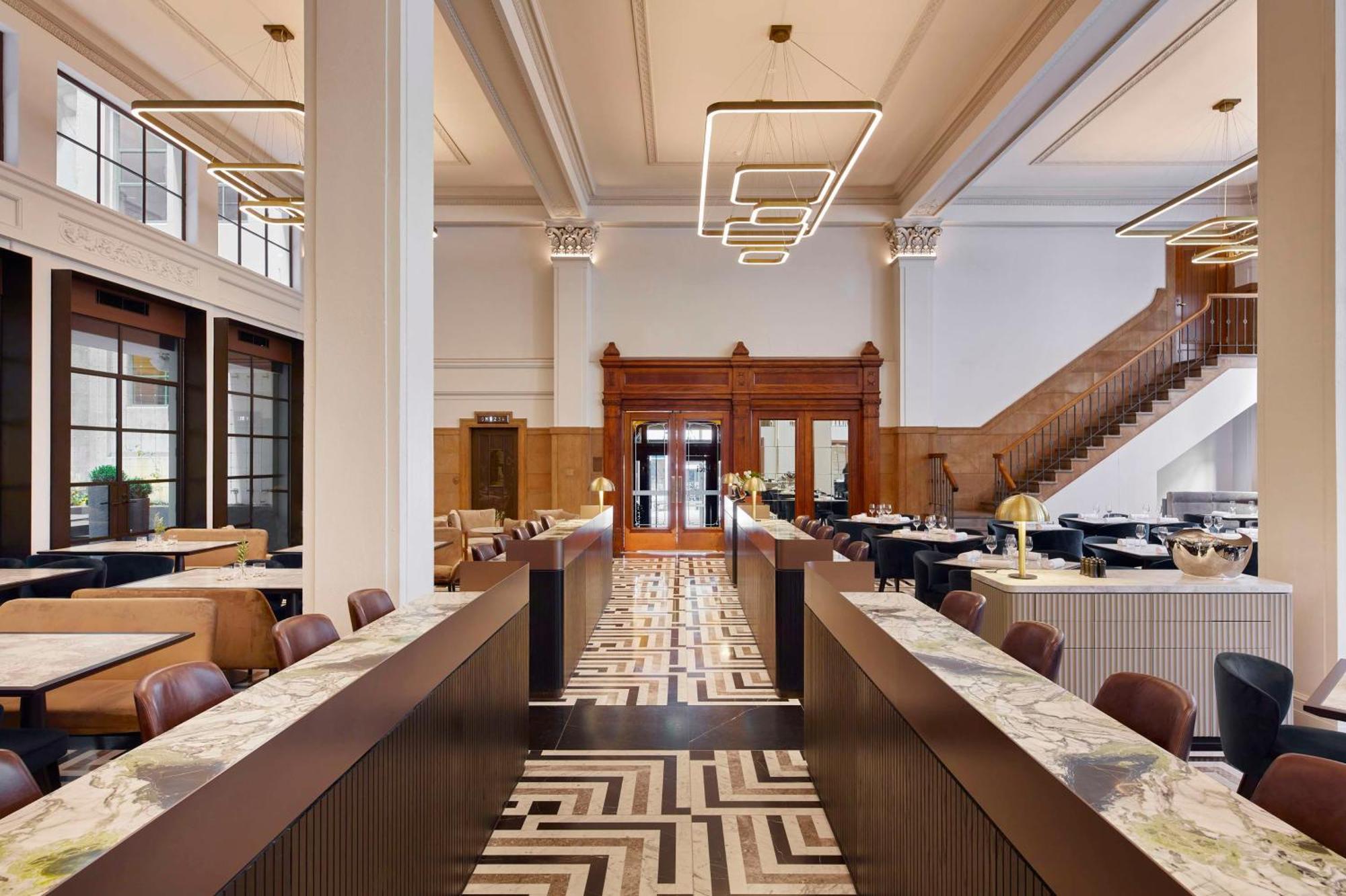 Hilton Melbourne Little Queen Street Екстериор снимка The restaurant at The Ivy, St John's Wood