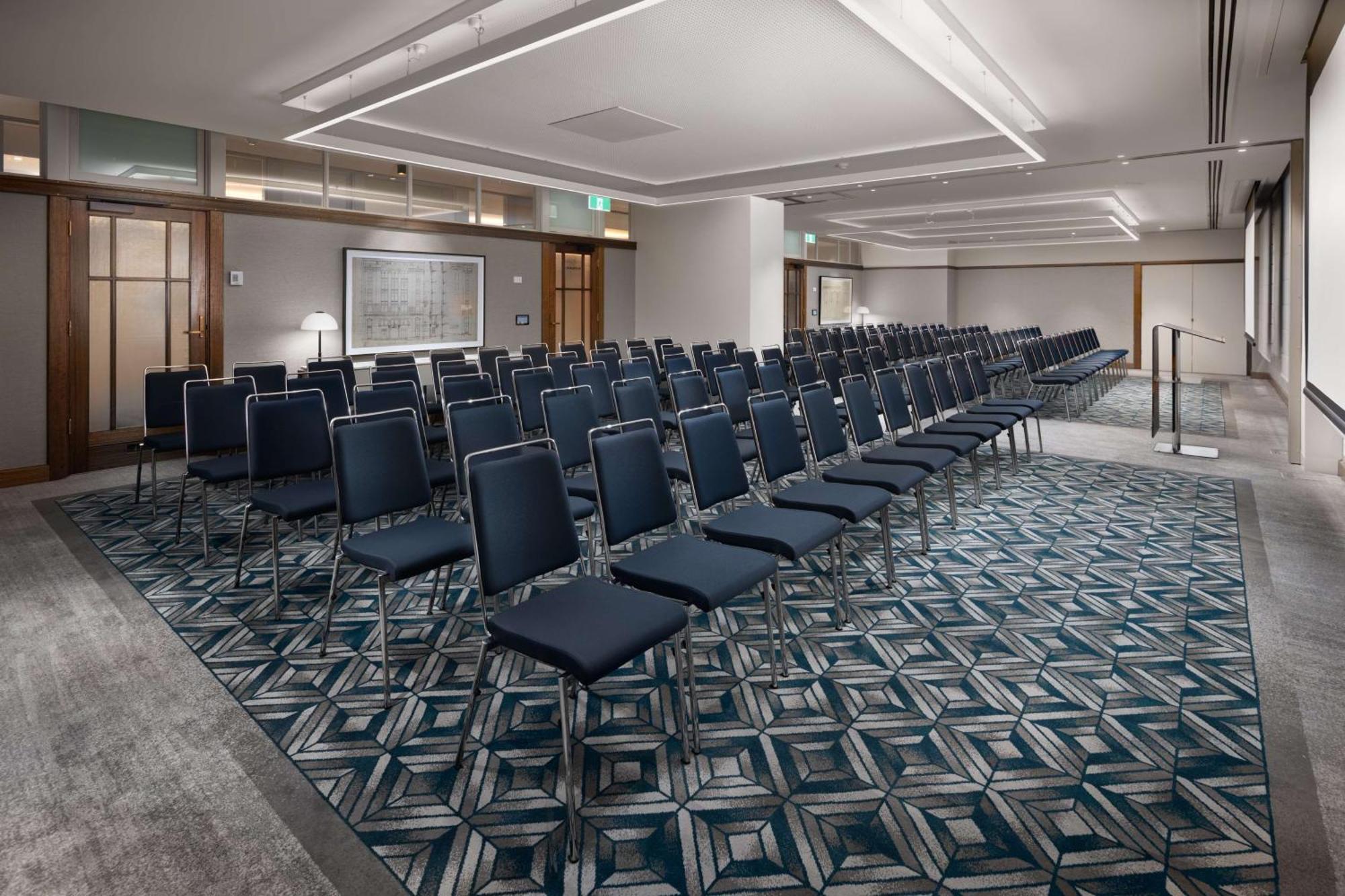 Hilton Melbourne Little Queen Street Екстериор снимка The Westin Convention Centre