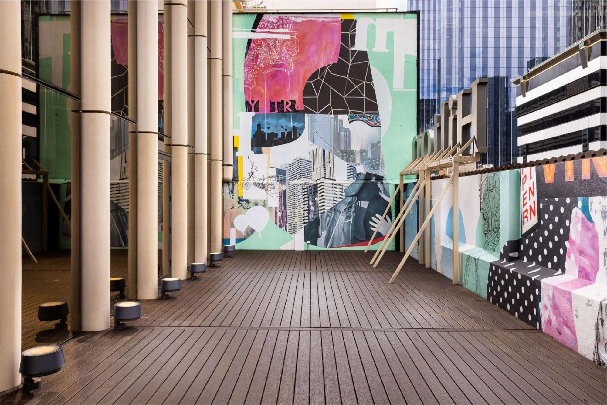 Hilton Melbourne Little Queen Street Екстериор снимка The interior of the gallery
